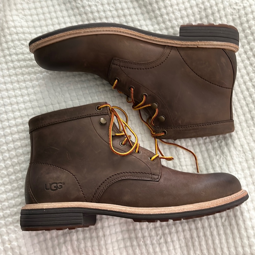Ugg Vestmore Mens boots Leather